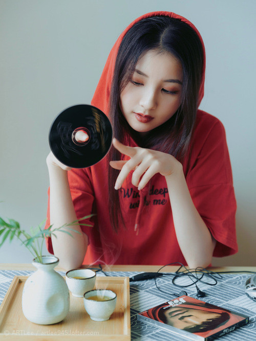 开云体育-塞维利亚继续冲击欧洲大赛,成绩不断提升